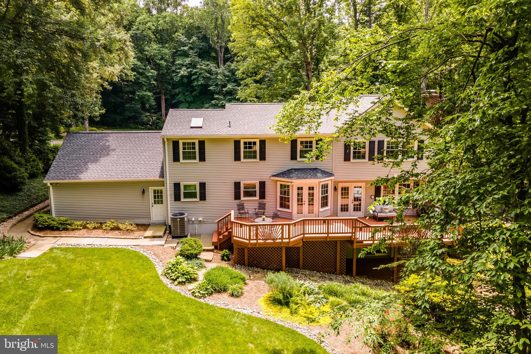 6094 ARRINGTON DRIVE