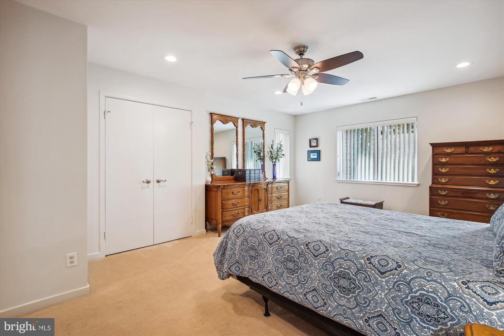 11500 FAIRWAY DRIVE 301