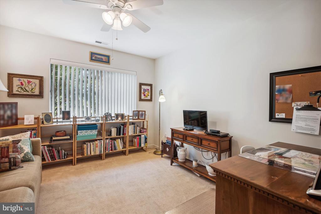 11500 FAIRWAY DRIVE 301