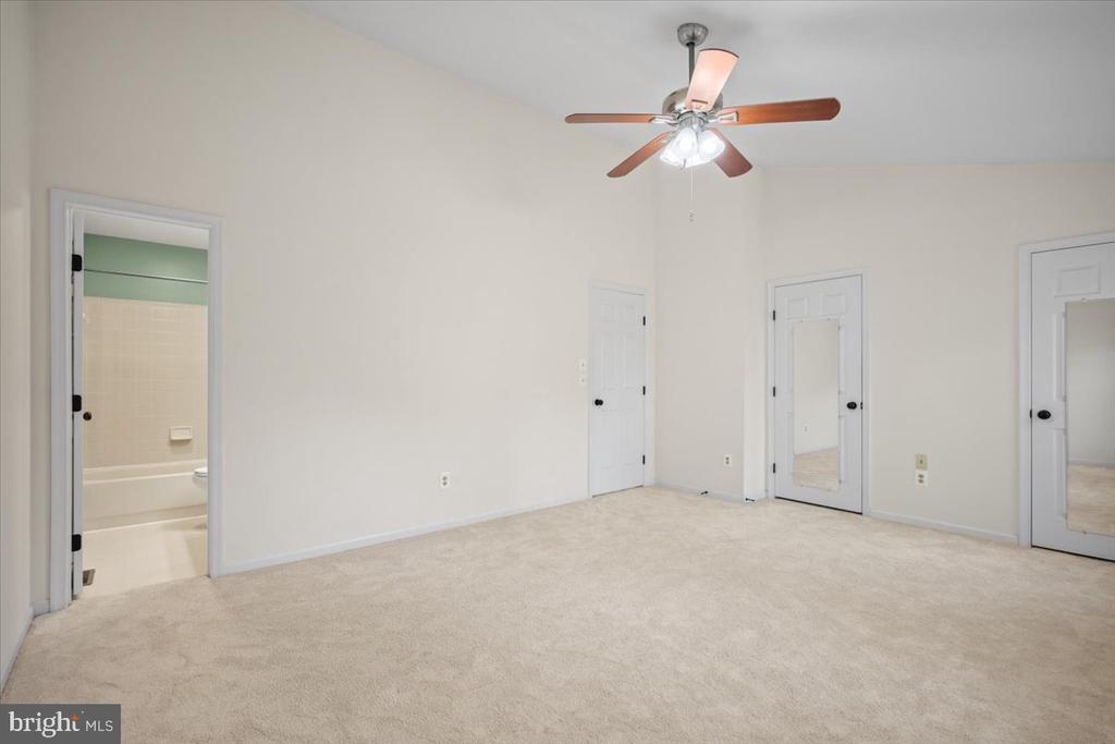 6584 KELSEY POINT CIRCLE