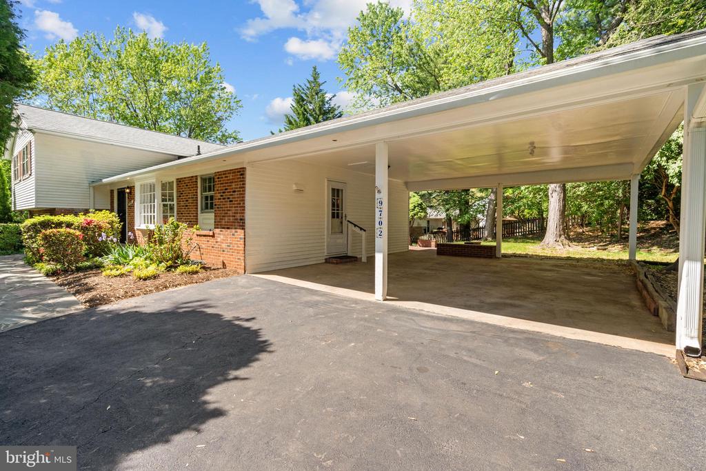 9702 RHAPSODY DRIVE