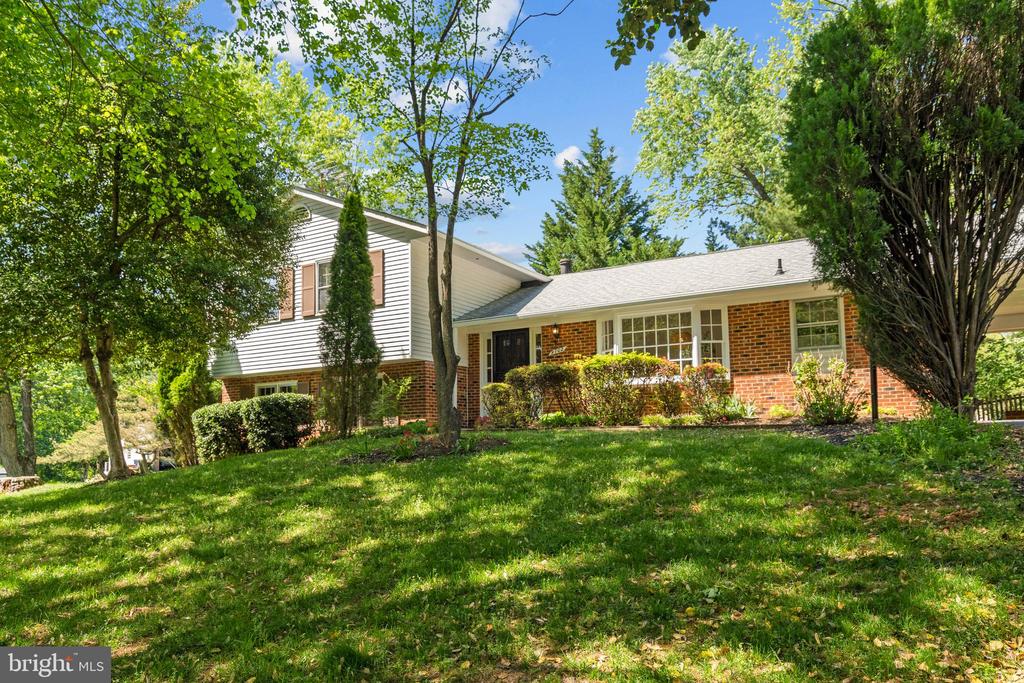 9702 RHAPSODY DRIVE