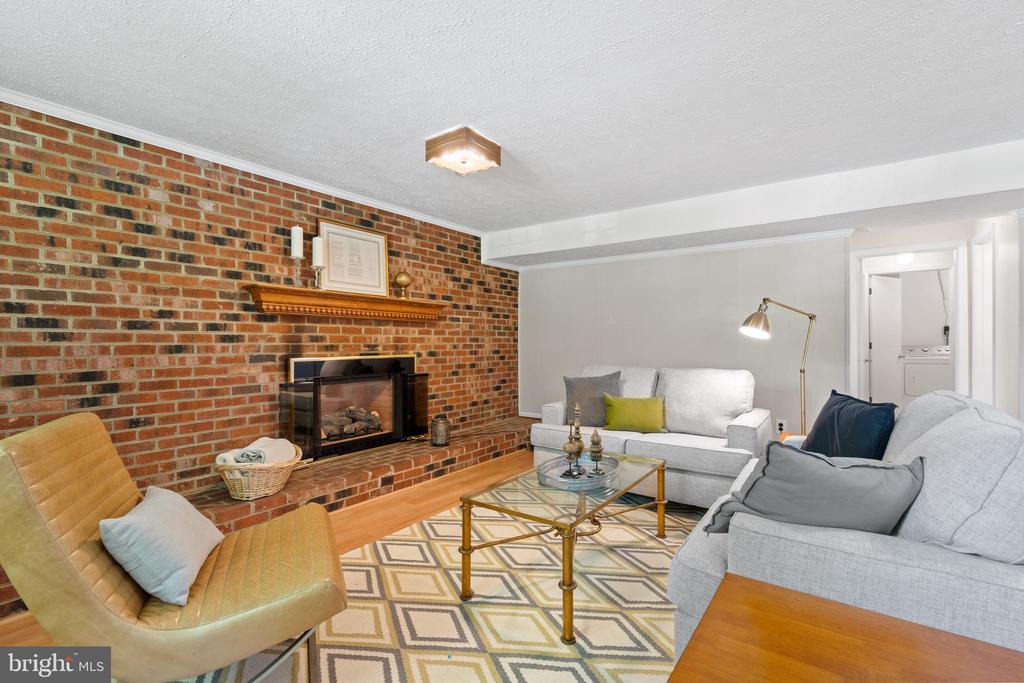 9702 RHAPSODY DRIVE
