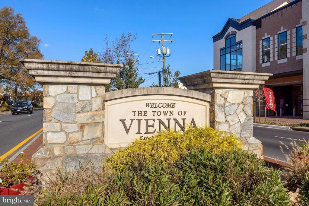 9702 RHAPSODY DRIVE
