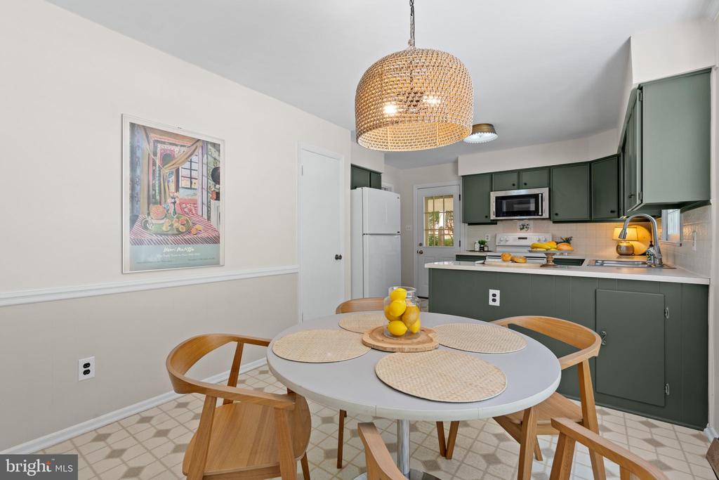 9702 RHAPSODY DRIVE