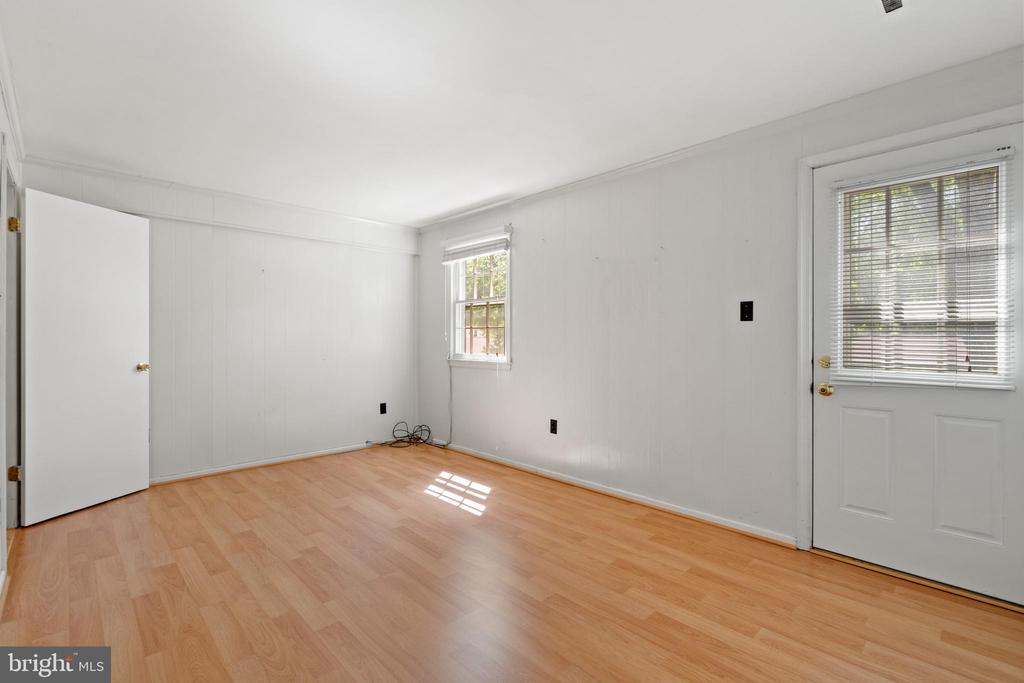 9702 RHAPSODY DRIVE
