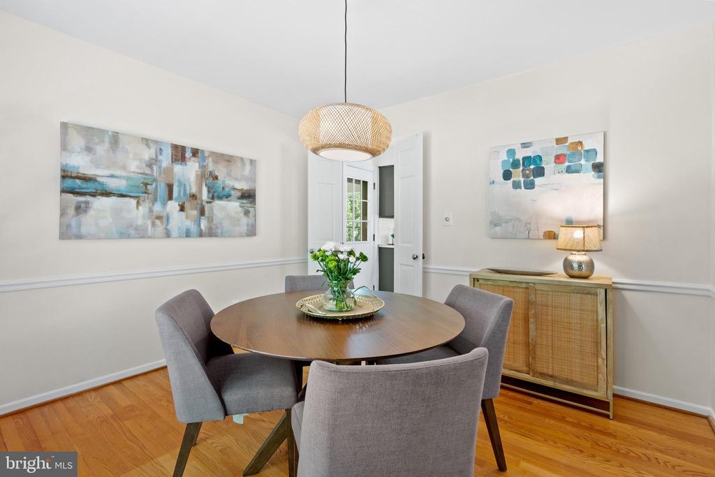 9702 RHAPSODY DRIVE