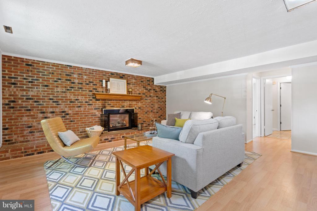 9702 RHAPSODY DRIVE