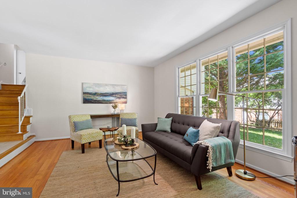 9702 RHAPSODY DRIVE