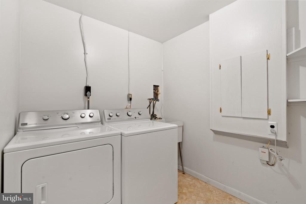 9702 RHAPSODY DRIVE