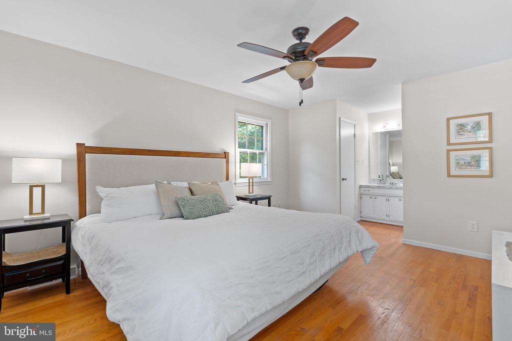 9702 RHAPSODY DRIVE