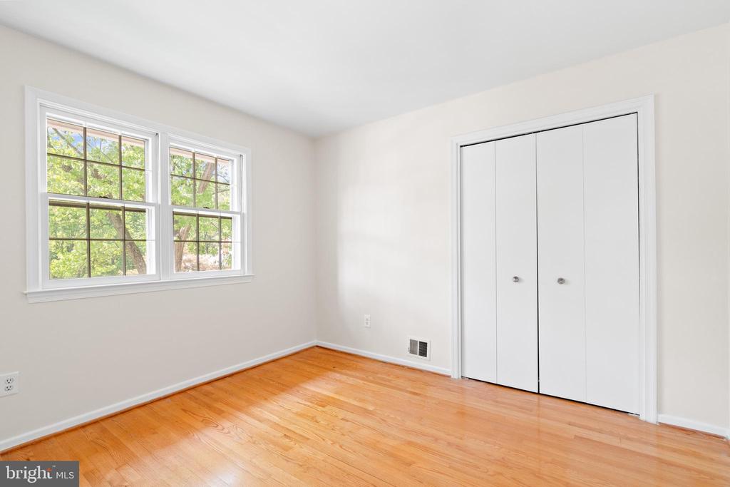 9702 RHAPSODY DRIVE
