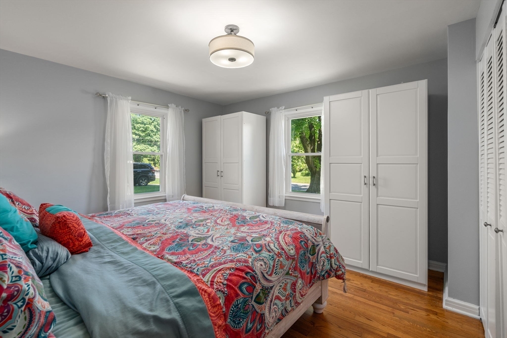 15 Johnson Ave