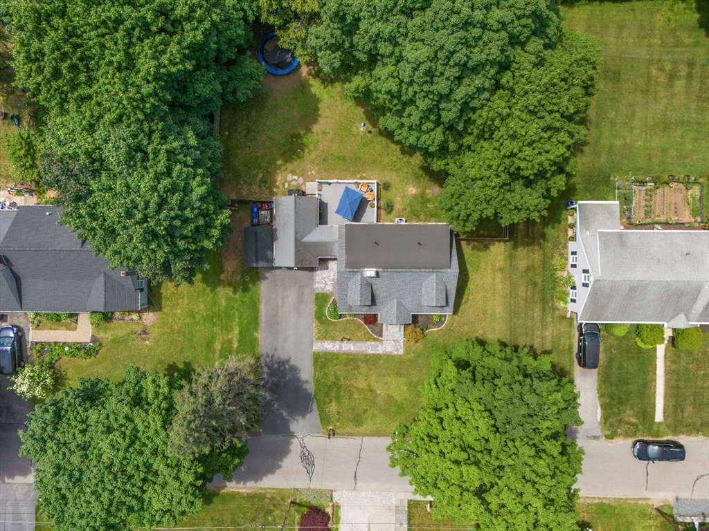 15 Johnson Ave