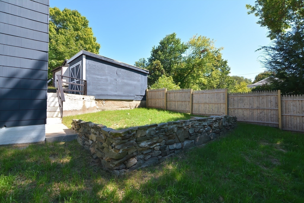 53 Vaughn St