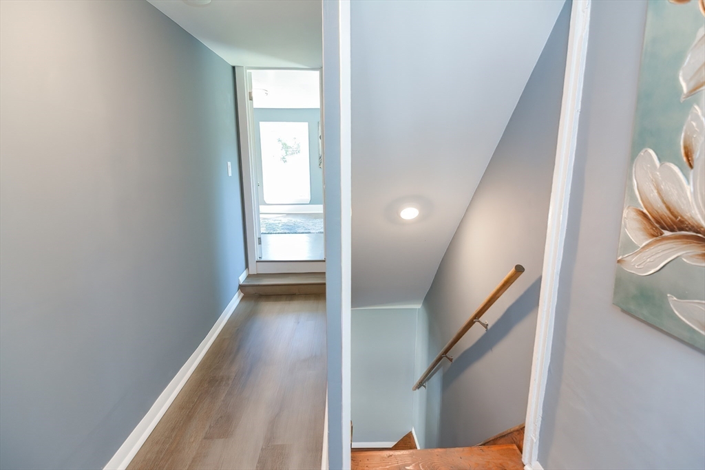 53 Vaughn St
