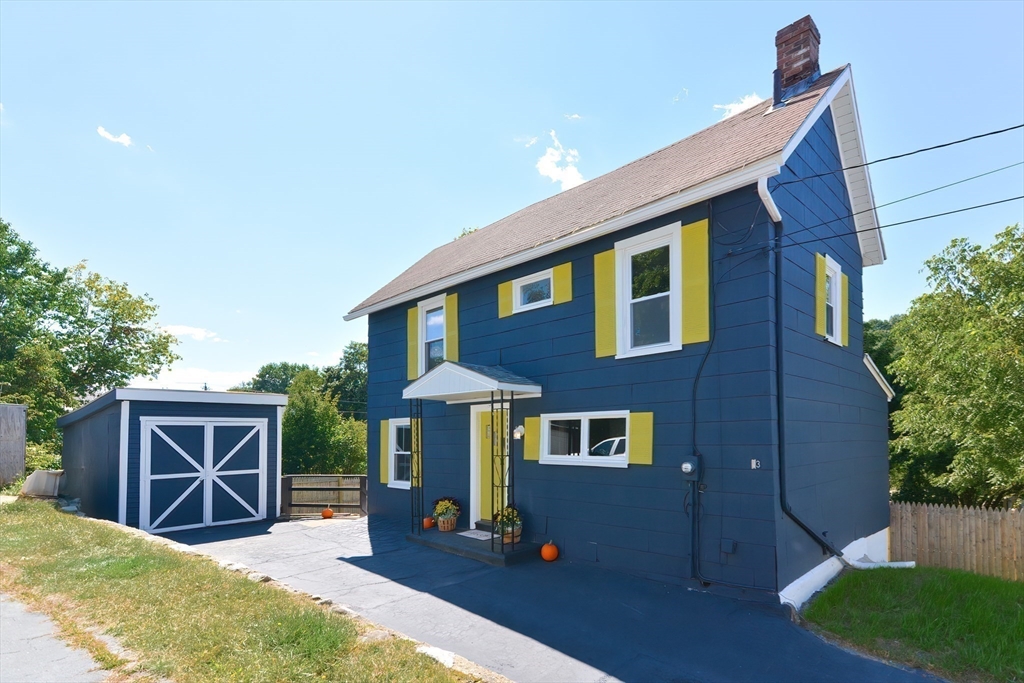 53 Vaughn St