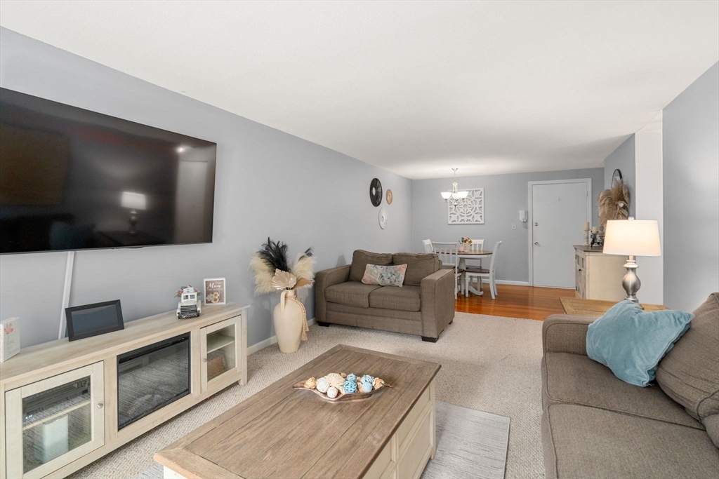 200 Manning St # 6B