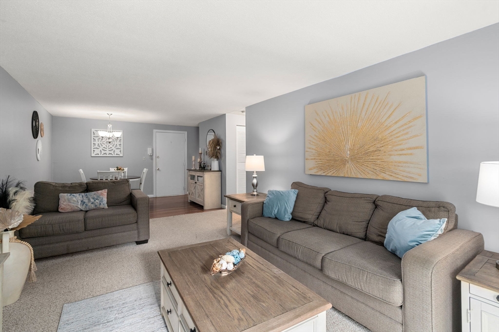 200 Manning St # 6B