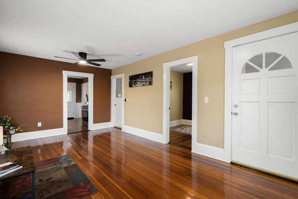 11 Jenkins St