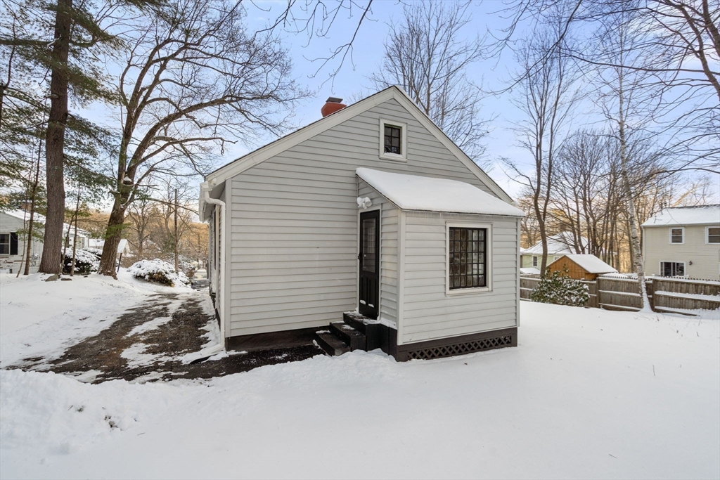 11 Jenkins St