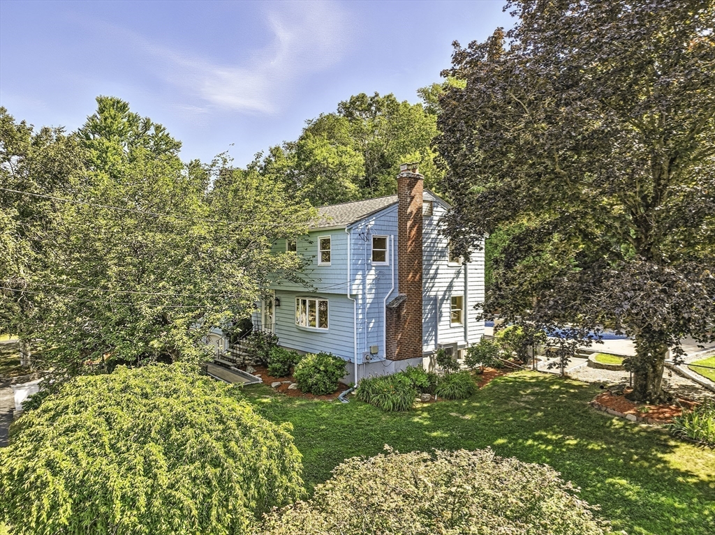7 Kings Grant Rd
