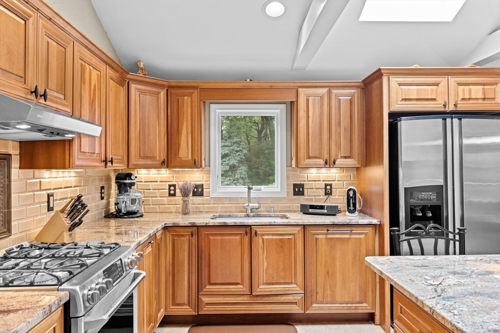 21 Juniper Brook Road