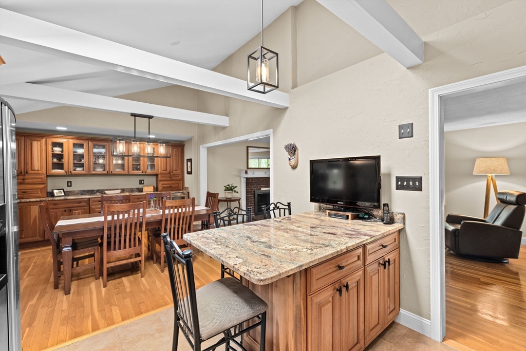 21 Juniper Brook Road