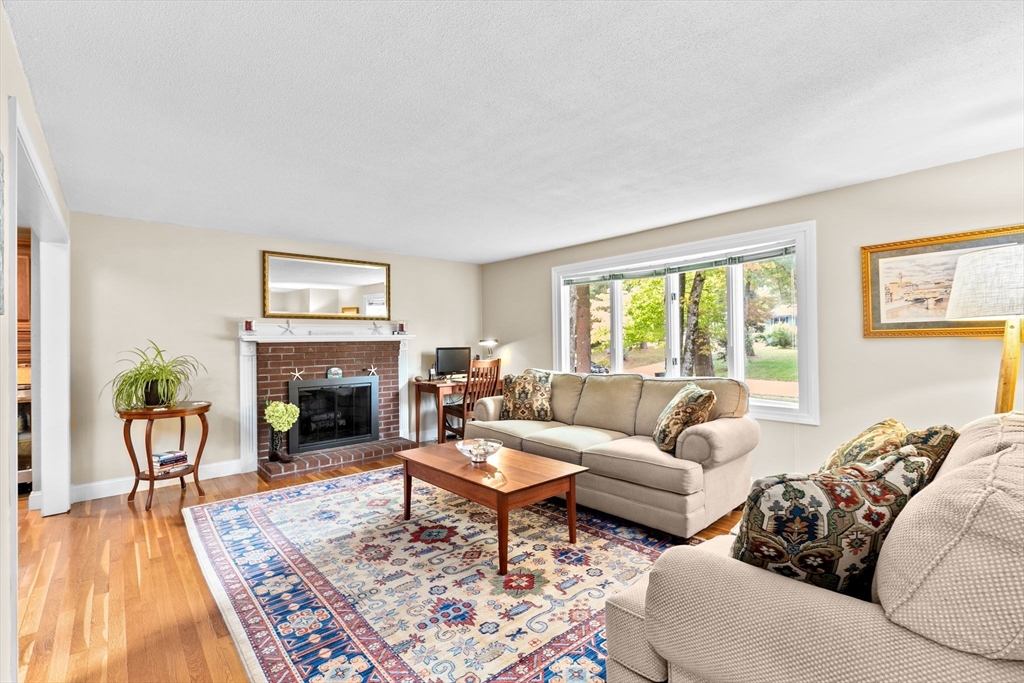 21 Juniper Brook Road