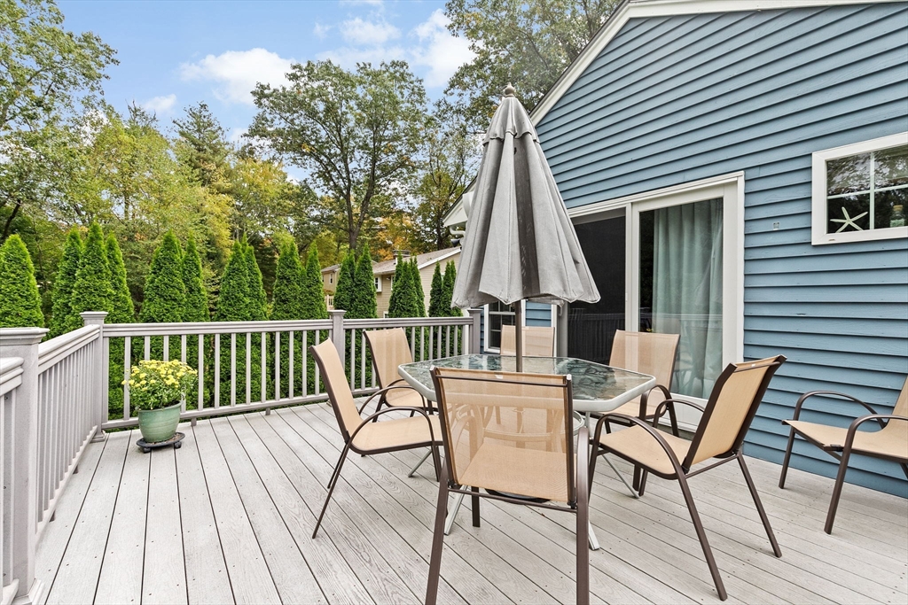 21 Juniper Brook Road