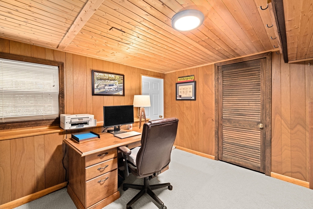 21 Juniper Brook Road