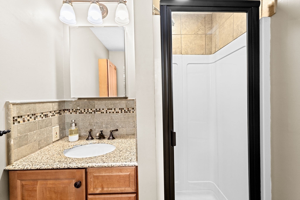 21 Juniper Brook Road