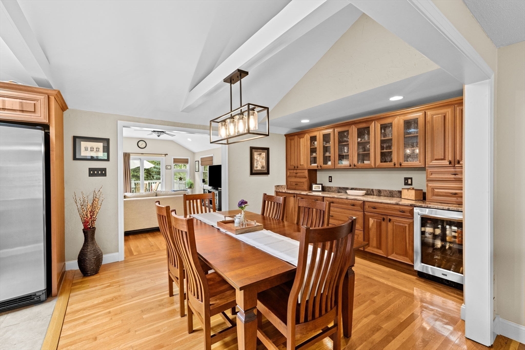 21 Juniper Brook Road