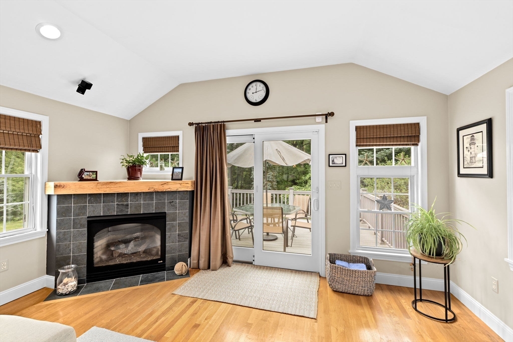 21 Juniper Brook Road