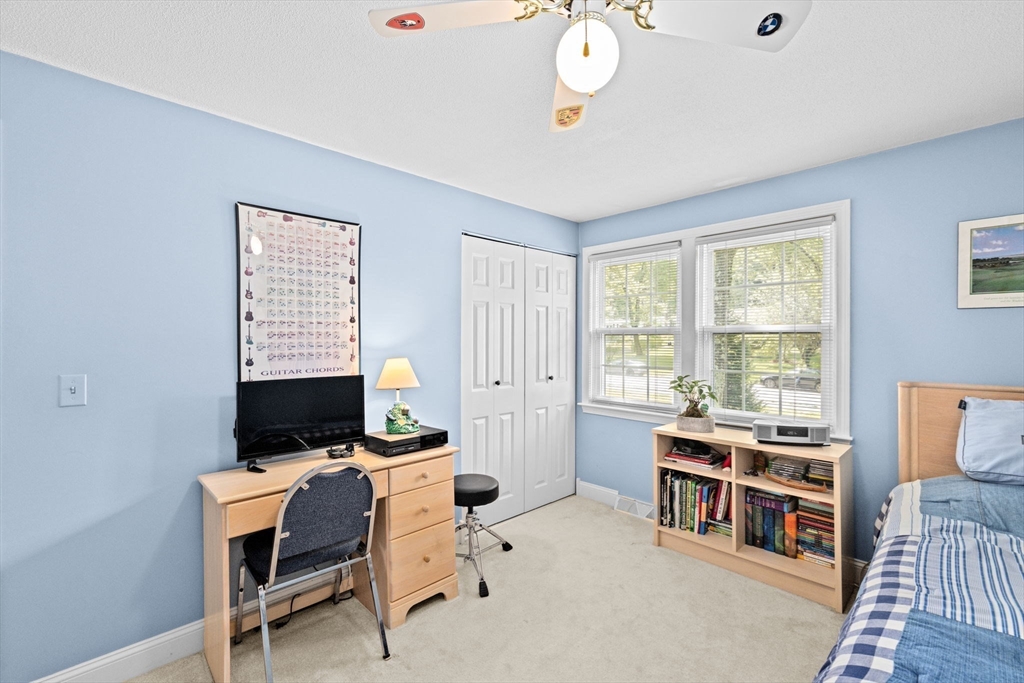 21 Juniper Brook Road