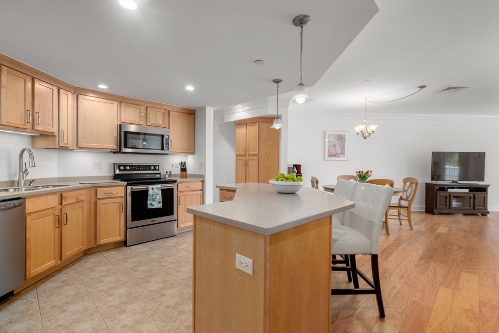 490 Main # 114