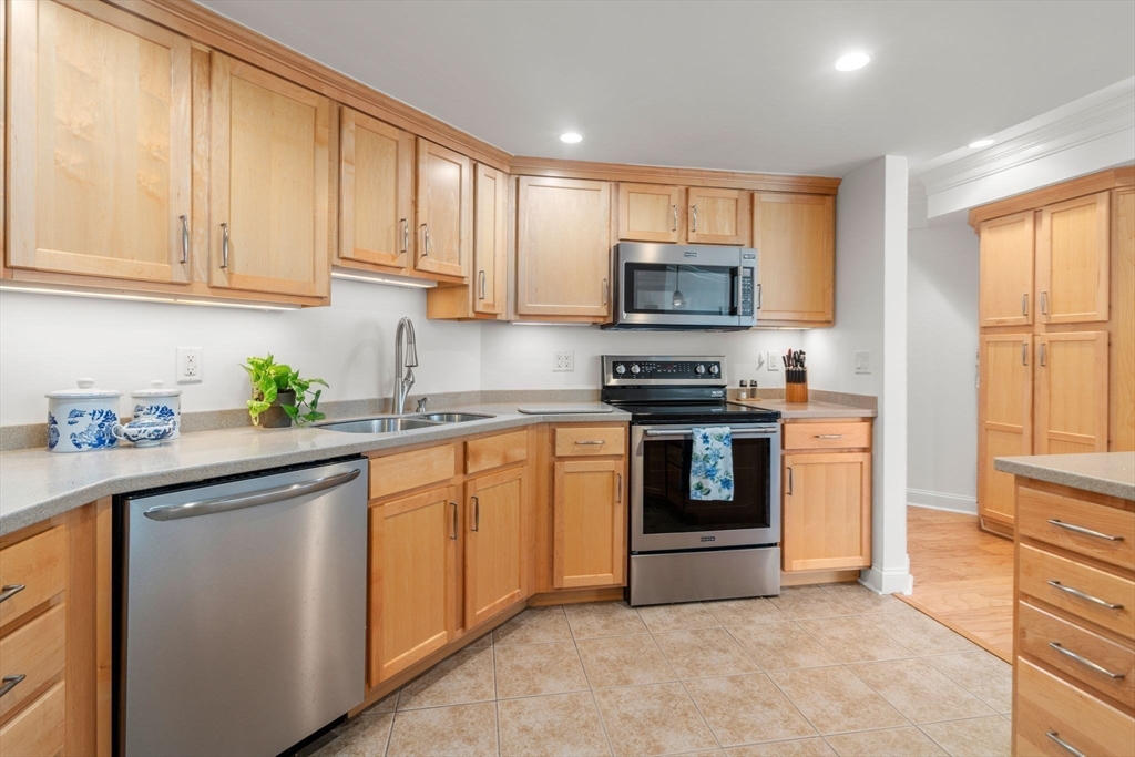 490 Main # 114