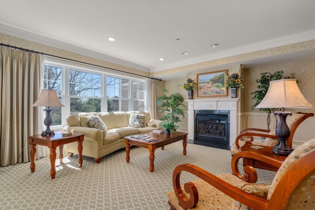 490 Main # 114