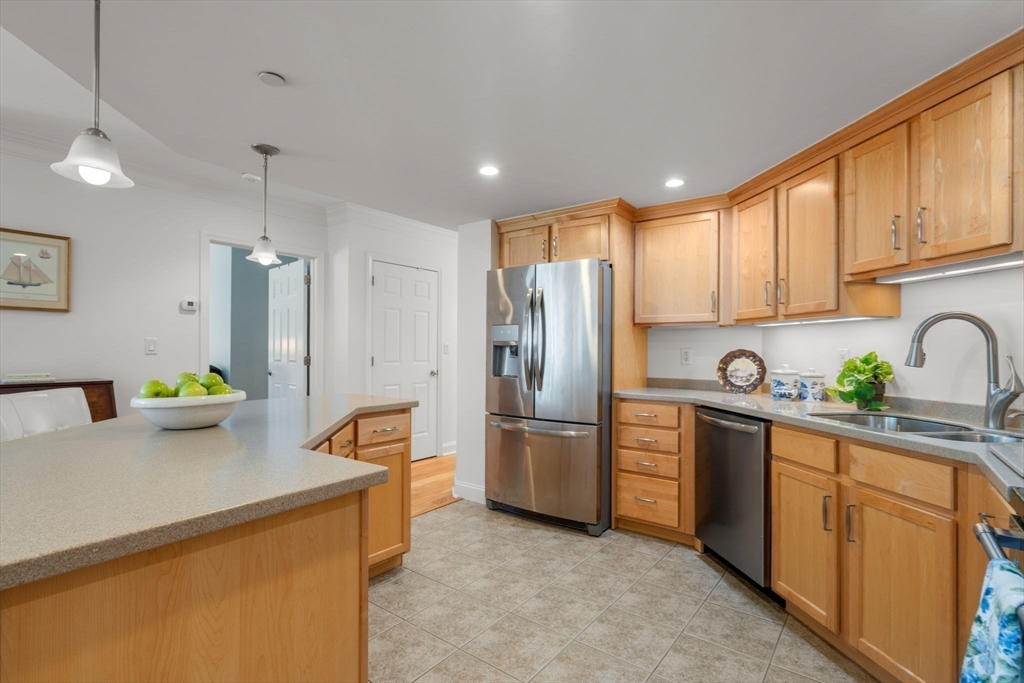 490 Main # 114