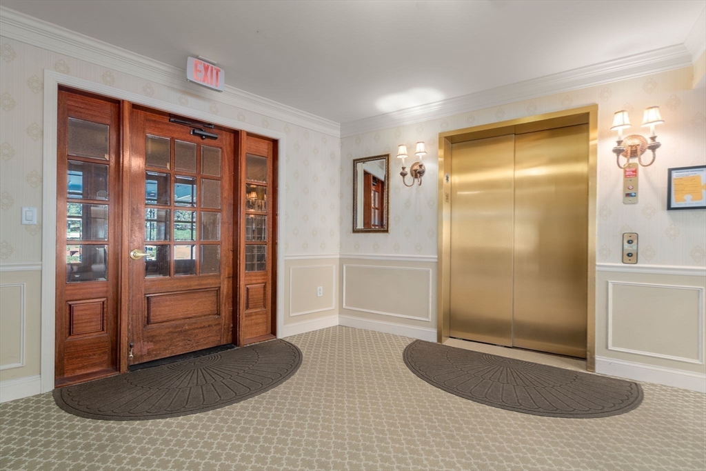 490 Main # 114