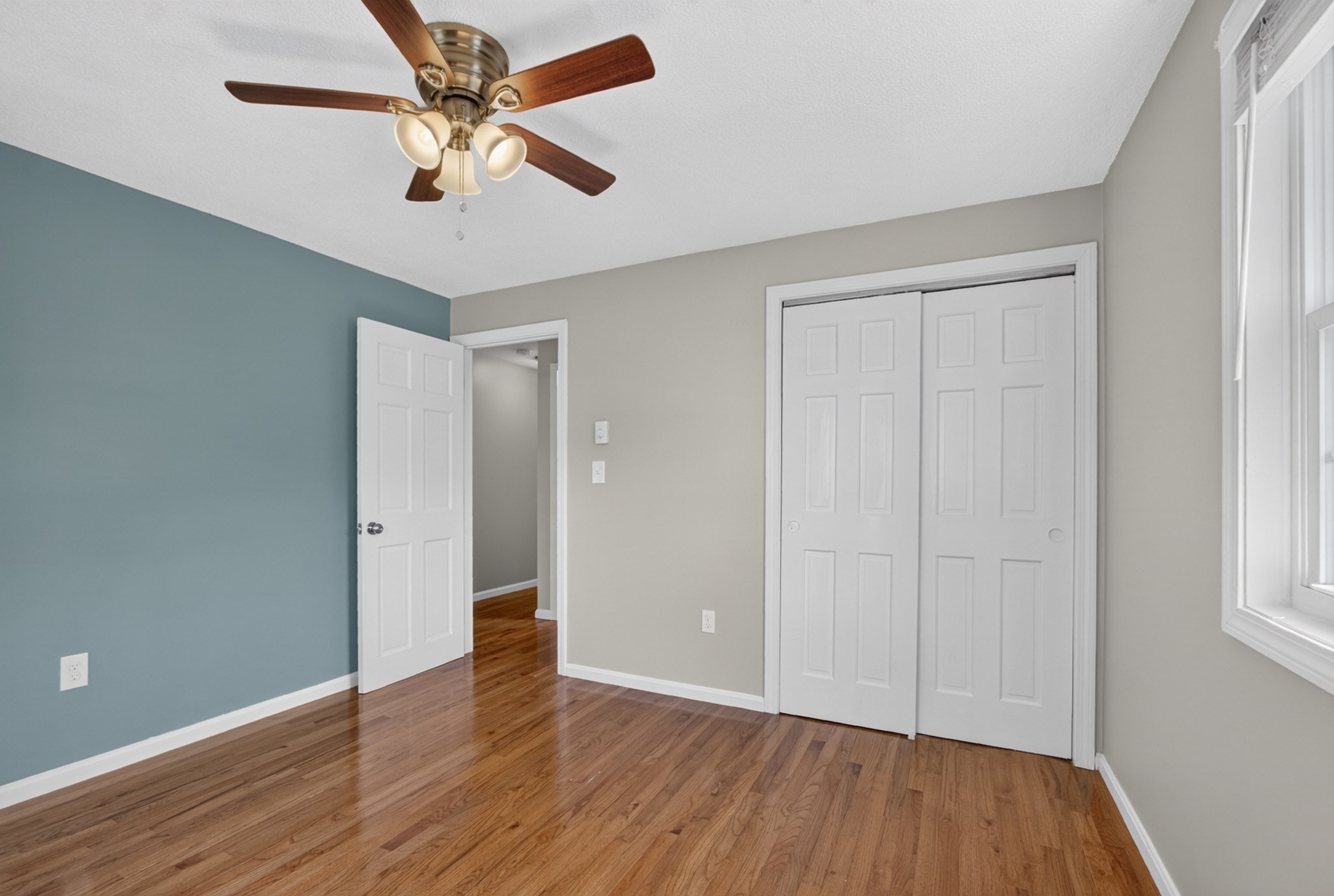 59 Brookside Ave