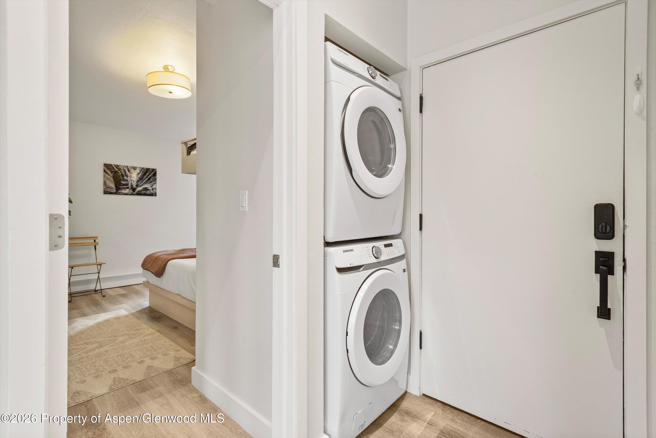 220 W Main Street, 210/P1/B6