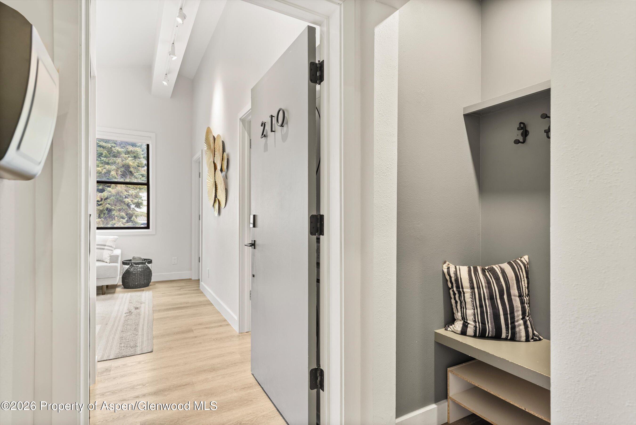 220 W Main Street, 210/P1/B6