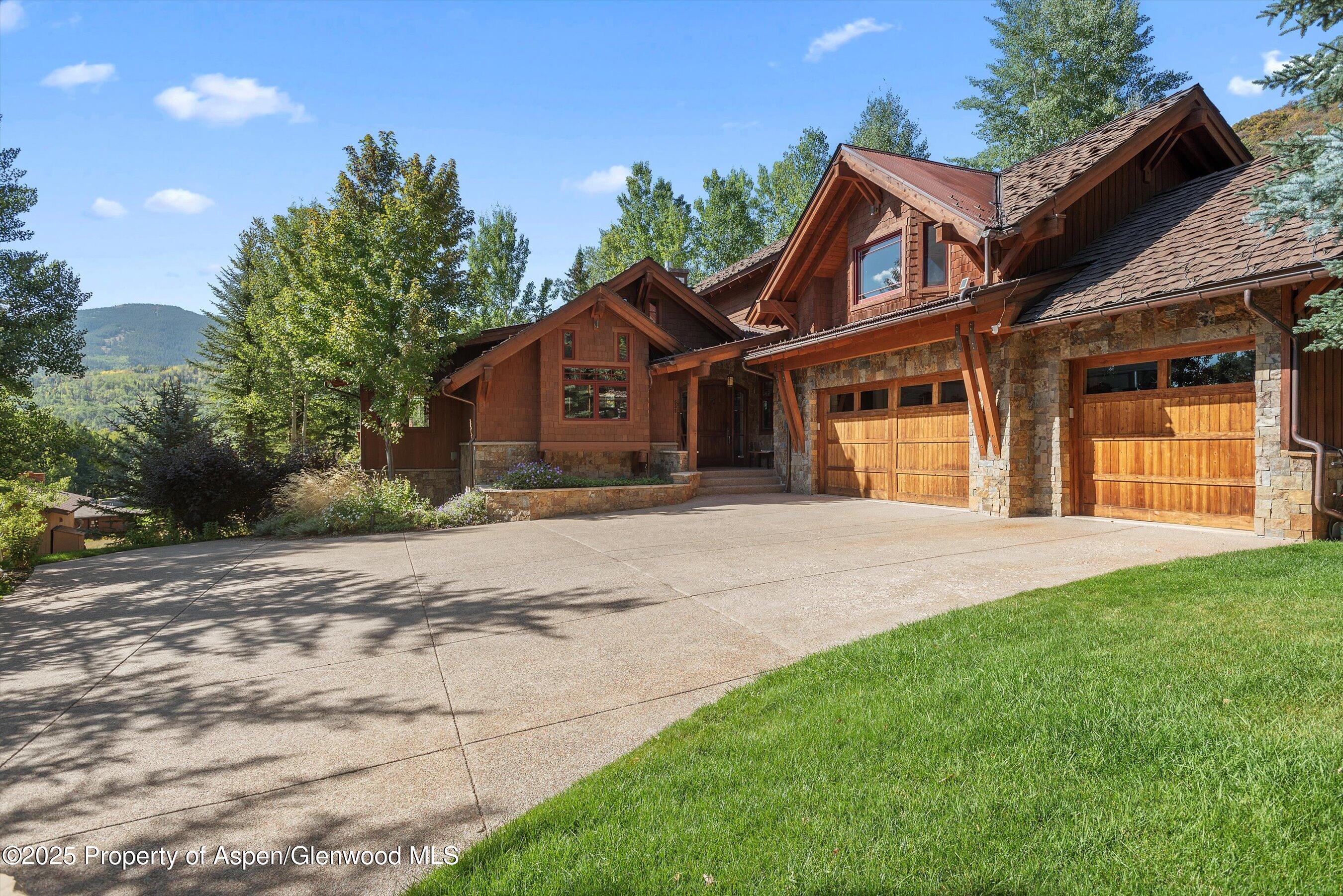638 Meadow Road