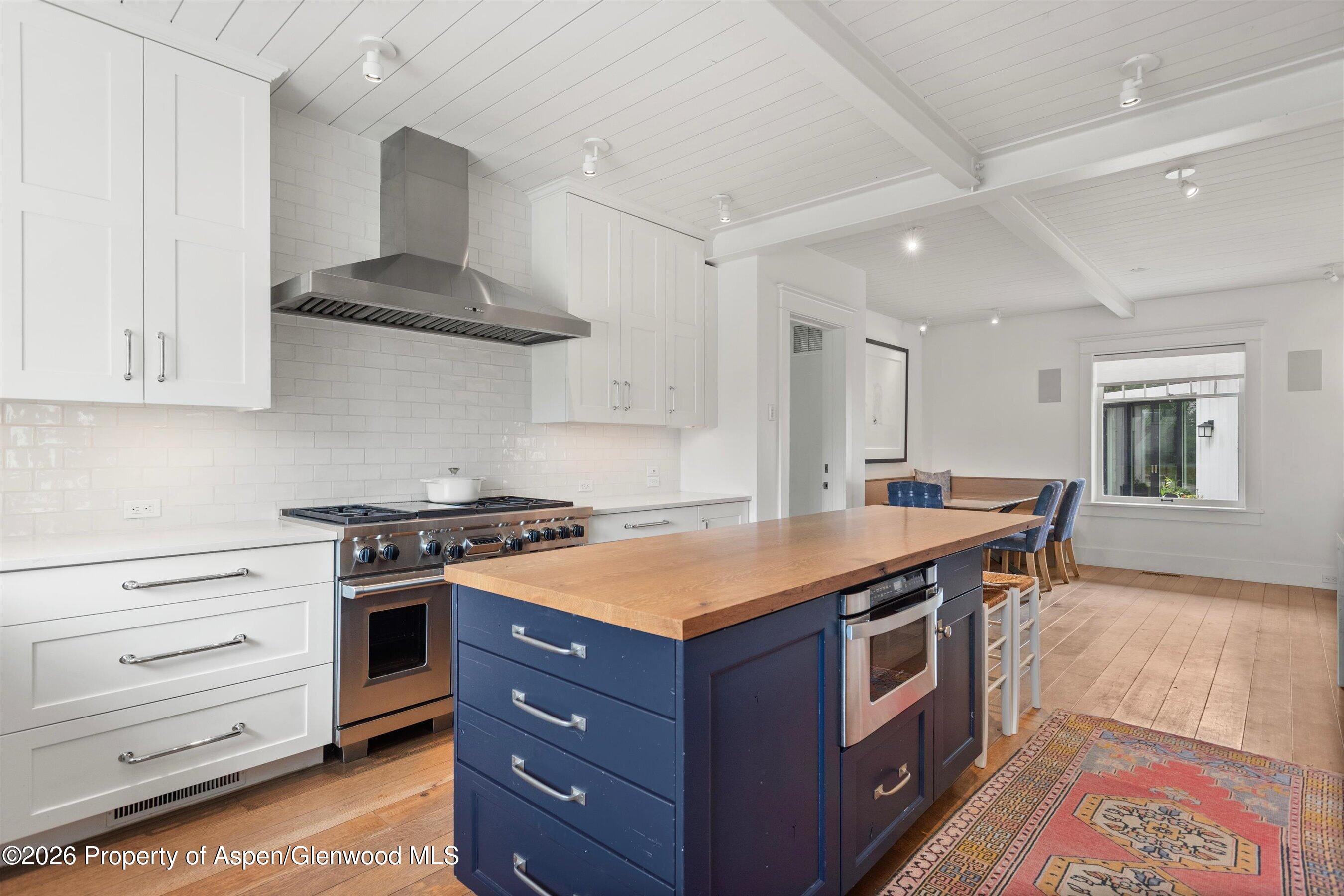 1814 Woody Creek Road