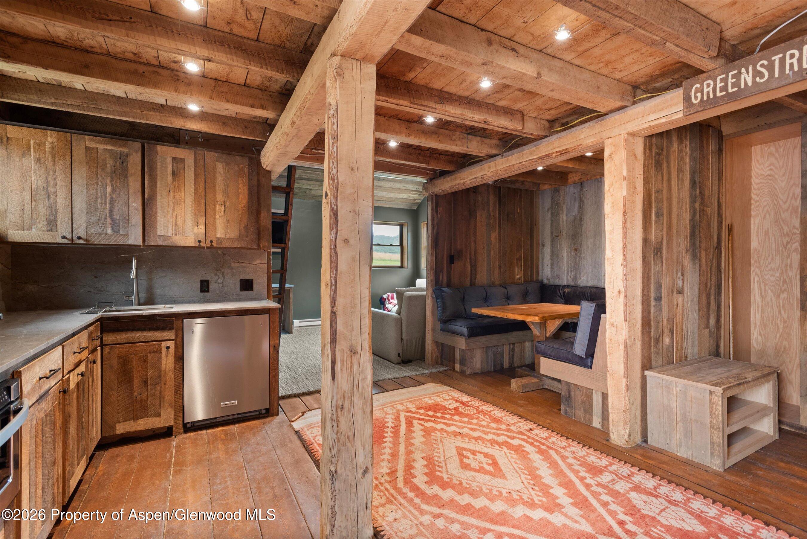 1814 Woody Creek Road