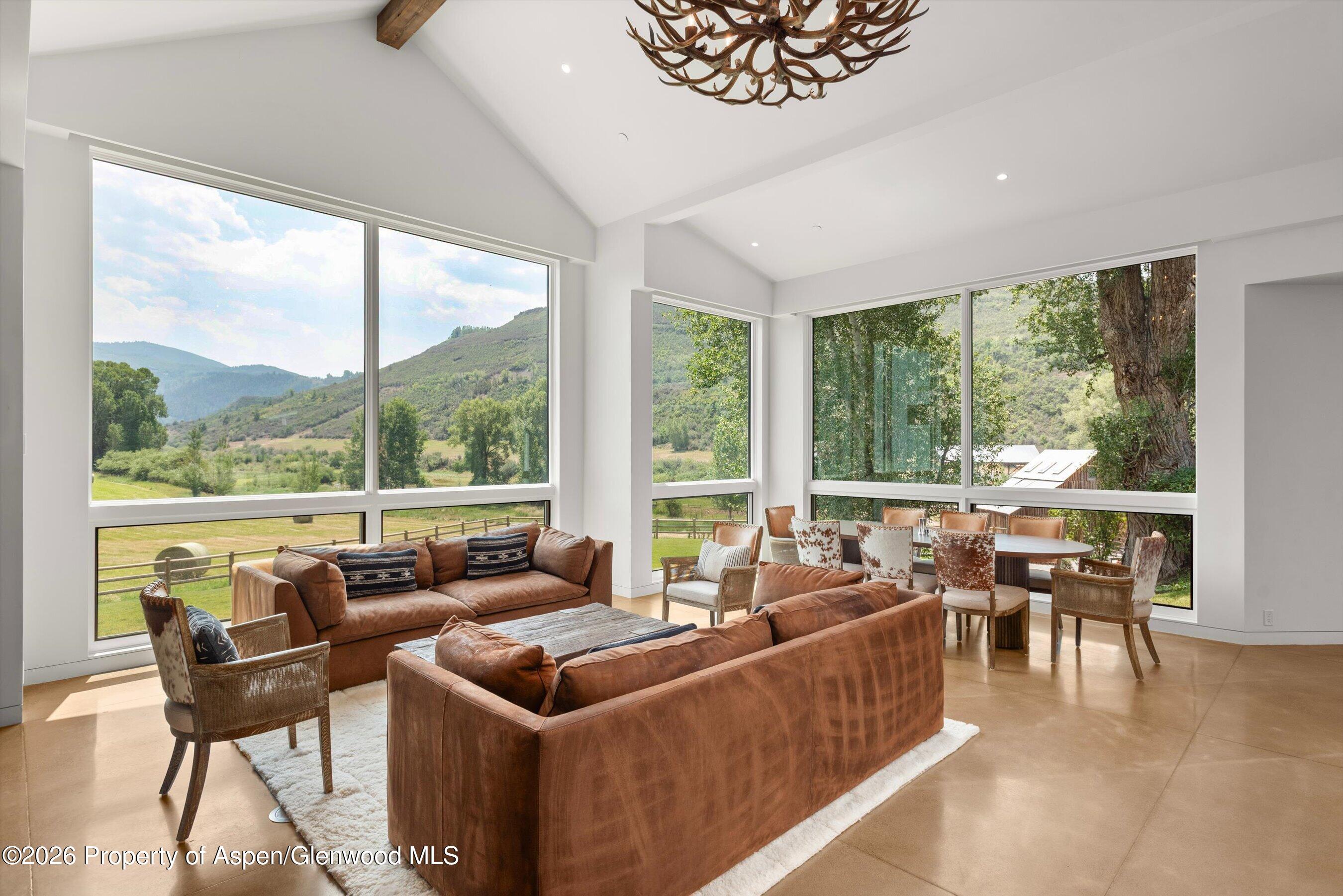 1814 Woody Creek Road