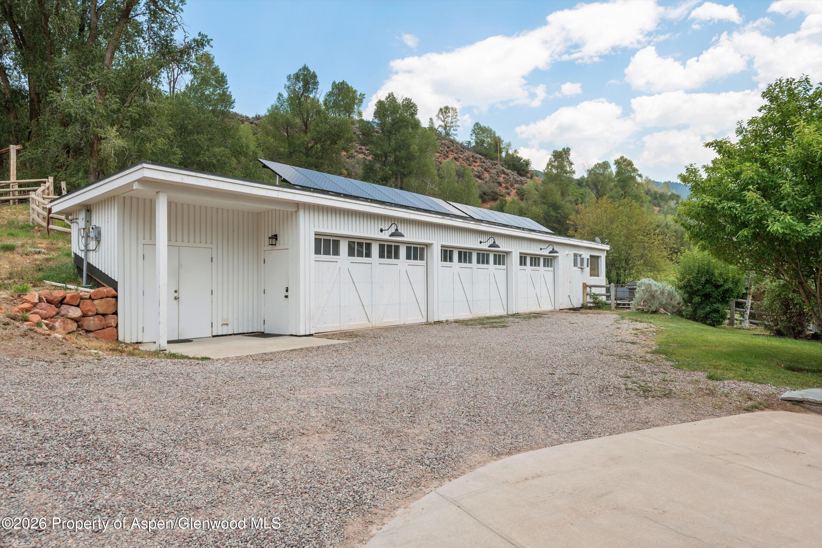 1814 Woody Creek Road