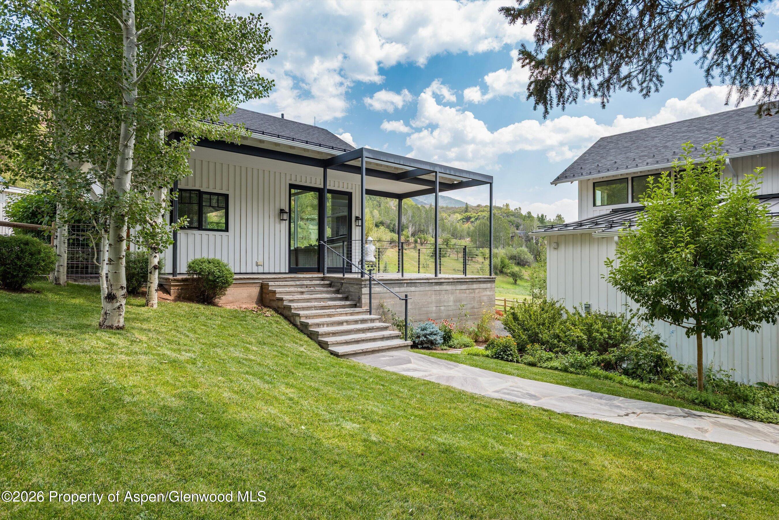 1814 Woody Creek Road