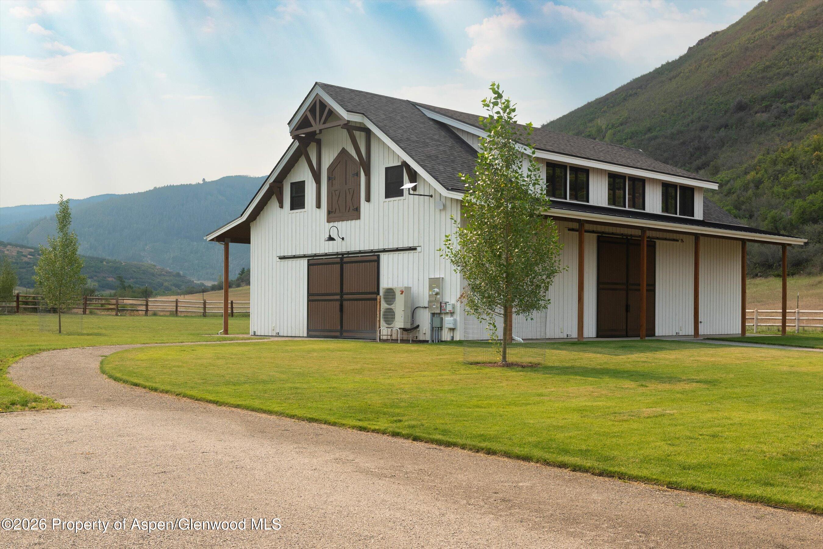 1814 Woody Creek Road
